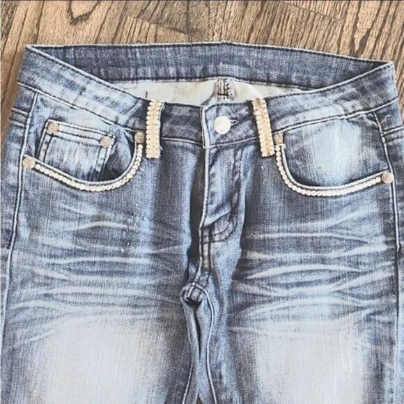 A7 Blue Jeans with Swarovski Crystals - Picture 2 of 8